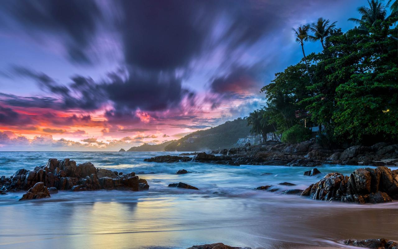 Готель Ban Tyrol Patong Екстер'єр фото